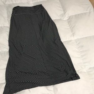 Black and white maxi skirt